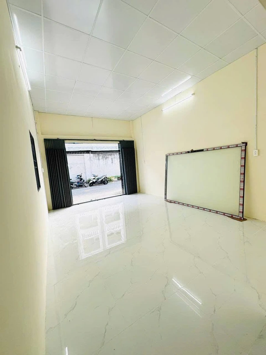 Bán nhà mặt tiền kinh doanh 122m2 gần nhà thờ Khiết Tâm, Bình Chiểu, Thủ Đức, giá nhỉnh 5 tỷ - Ảnh thu nhỏ 3