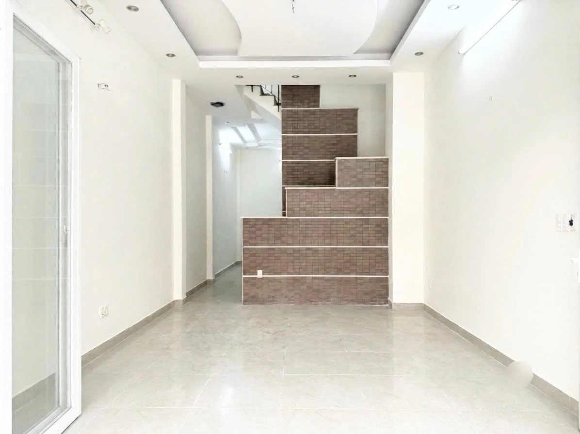 Bán nhà 3 tầng 52m² sát mặt tiền Lê Văn Quới 5 tỷ - Ảnh thu nhỏ 2