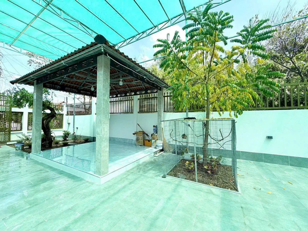 Bán nhà mặt tiền Chánh Hiệp, 300m2, 3 phòng ngủ, 4 tỷ 750 - Ảnh 1
