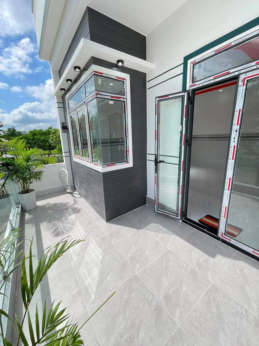 Bán nhà 5x20m 4 phòng ngủ, sổ hồng riêng, tặng nội thất tại Cần Giuộc, Long An - Ảnh thu nhỏ 5