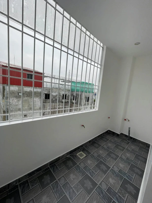 Bán nhà 4 tầng 64m2 hơn 3 tỷ Quán Trữ Hải Phòng