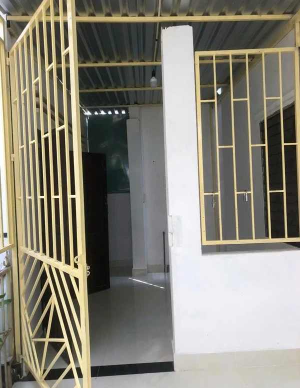 Bán nhà cấp 4 42m2 sổ hồng riêng hẻm Trương Công Định, Phú Trinh, Phan Thiết