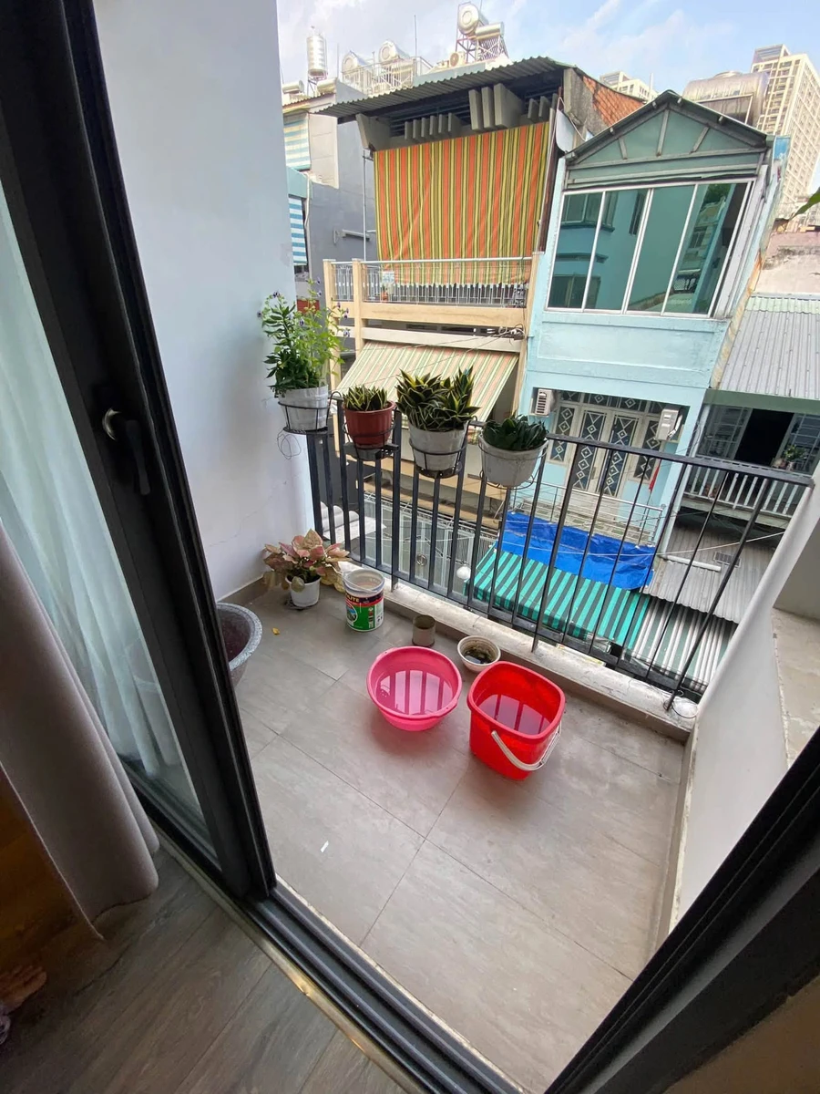 Bán nhà mặt tiền Nguyễn Cảnh Chân 37,5m² 4 phòng ngủ 11,5 tỷ - Ảnh thu nhỏ 2