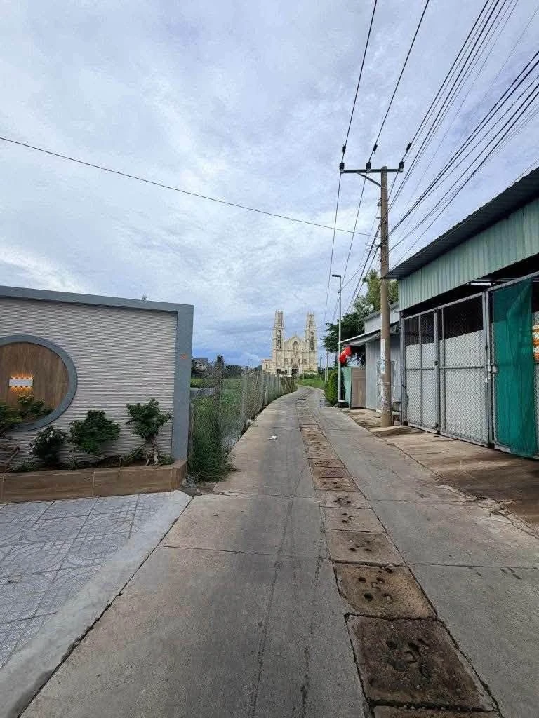 Bán nhà gác lửng 3PN 210m2 (100m2 thổ cư) Phước Hưng, Long Hải, giá 4,5 tỷ - Ảnh thu nhỏ 3