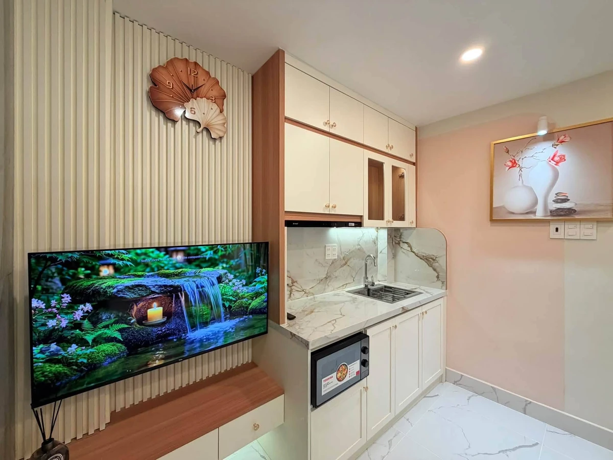 Bán nhà mặt tiền Quận 1, 32m2, 3.6 tỷ, nội thất đầy đủ - Ảnh thu nhỏ 2