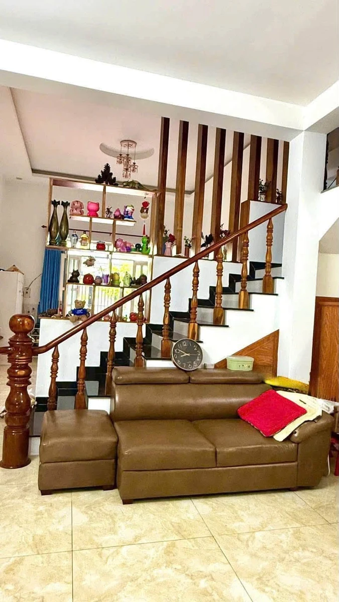 Bán nhà 1 trệt 1 lửng 5x25m, giá 2,25 tỷ tại Phường Tân An, Thủ Dầu Một, Bình Dương - Ảnh thu nhỏ 2