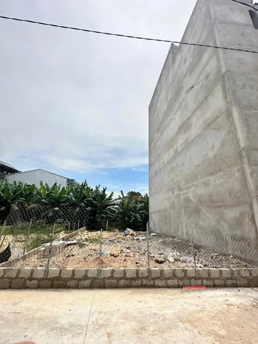 Bán đất 85,4m² TP Huế, gần Phạm Văn Đồng, 2,3 tỷ - Ảnh 1