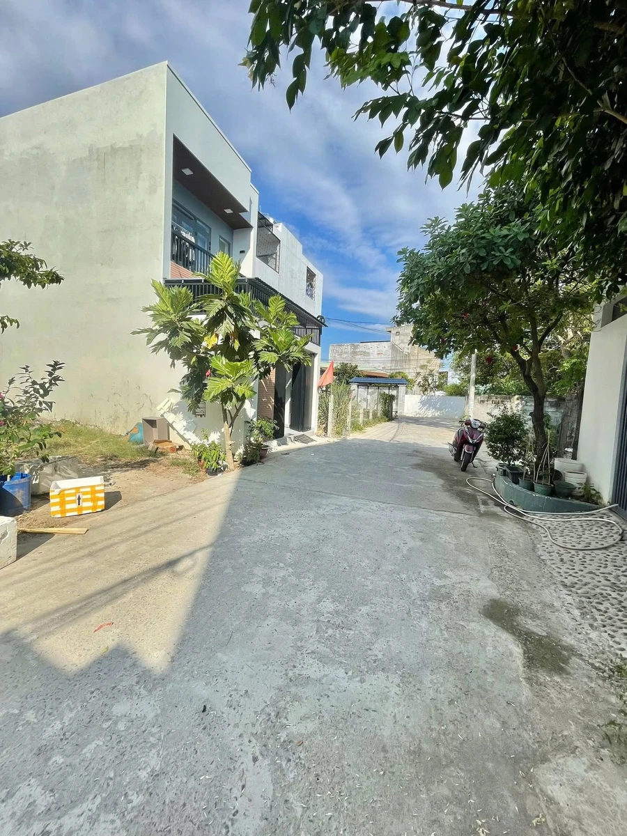 Bán lô góc full thổ cư 107.8m² Nha Trang 2 tỷ 950 triệu - Ảnh thu nhỏ 2