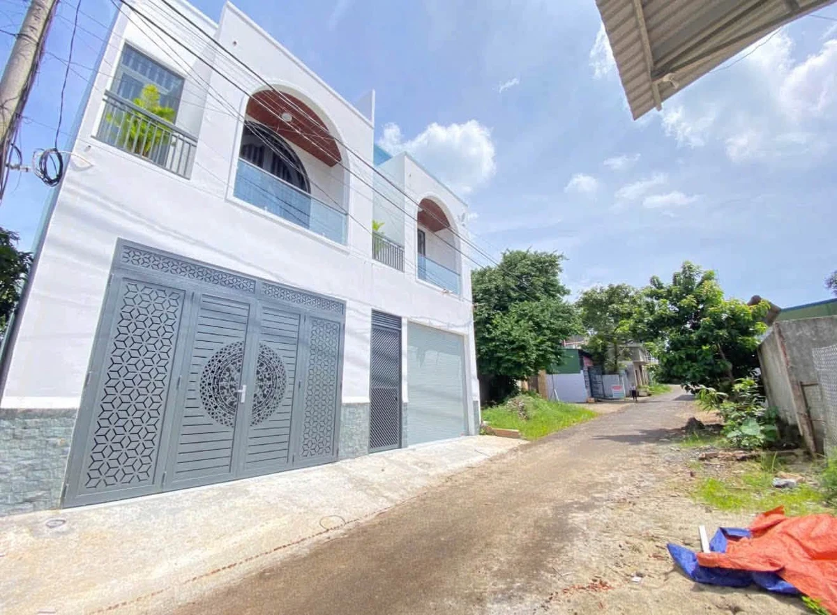 Bán nhà 5x20m hẻm kinh doanh gần đường Ywang, Buôn Ma Thuột, Đắk Lắk giá 3,35 tỷ - Ảnh 1