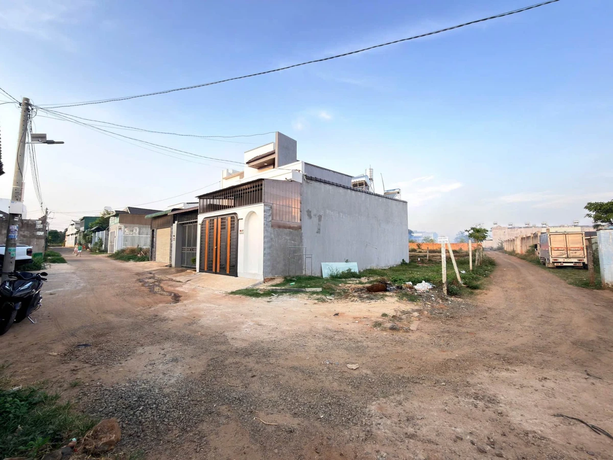 Bán đất góc 2 mặt tiền Nguyễn Tri Phương Tân Phú 90m2 - Ảnh thu nhỏ 3