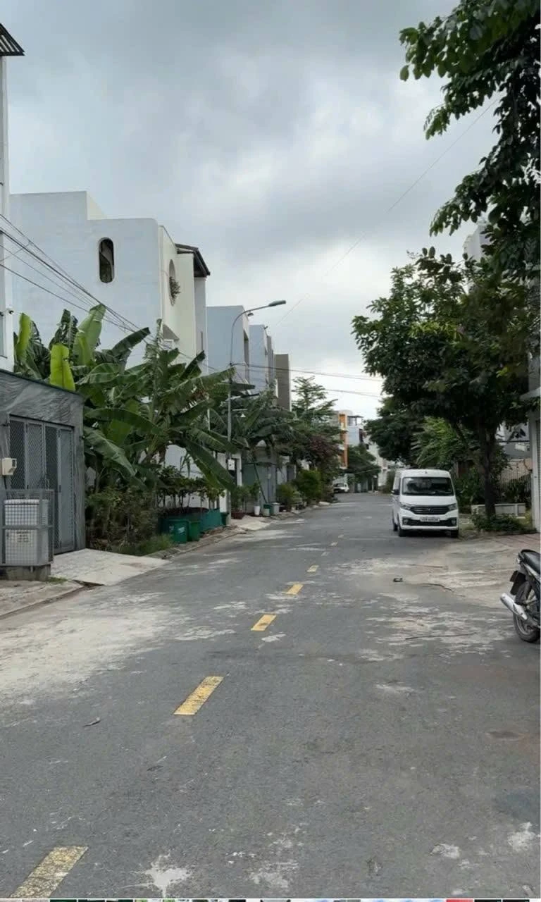 Bán nhà 2 tầng 74.5m² Bô Thoàn, Quận 9 - 5.2 tỷ - Ảnh 1