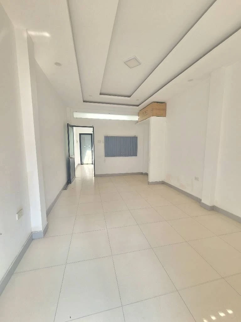 Bán nhà mặt tiền 70m² 4 phòng ngủ gần Chợ Bà Chiểu 9 tỷ - Ảnh thu nhỏ 2