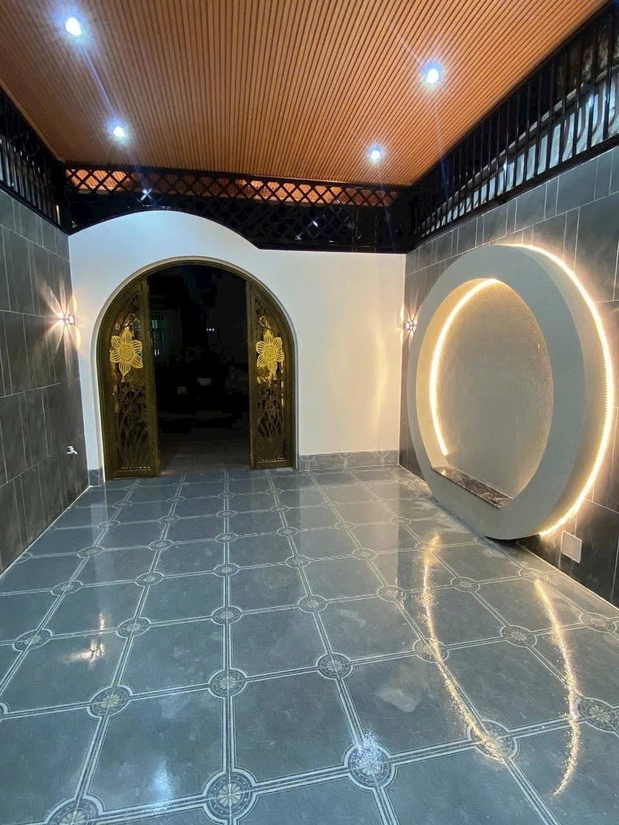 Bán nhà 1 trệt 1 lầu mới hoàn thiện, 4PN, full nội thất, đường Lâm Quang Ky, Rạch Giá - Ảnh thu nhỏ 3