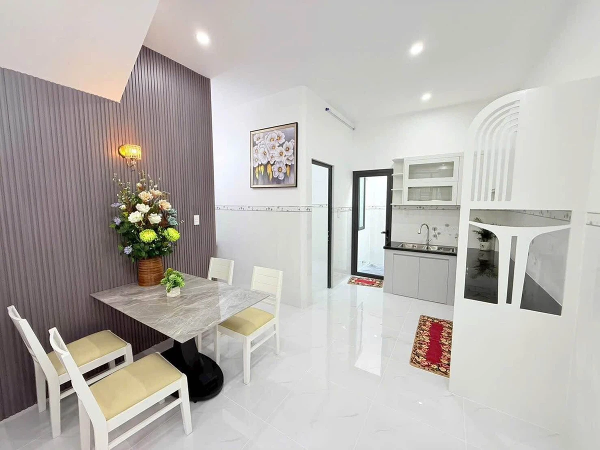 Bán nhà 1 trệt 1 lầu 70.8m² Vũng Tàu gần biển - Ảnh thu nhỏ 2
