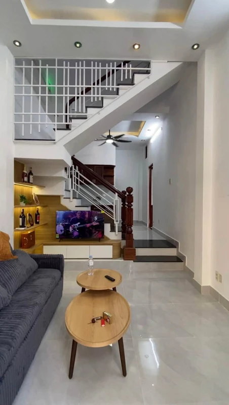 Bán nhà 3 tầng 4 phòng ngủ 110m2 Quy Nhơn