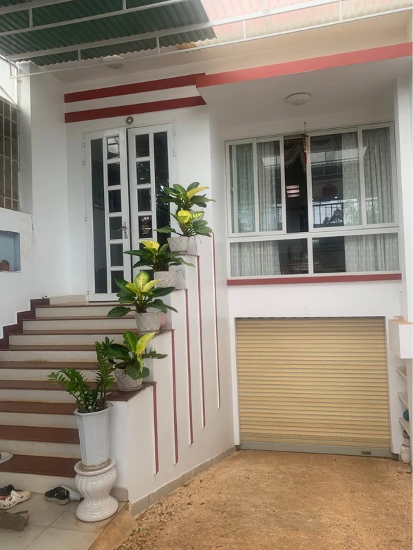 Bán nhà mặt tiền Pleiku 250m², 3 phòng, 5,8 tỷ