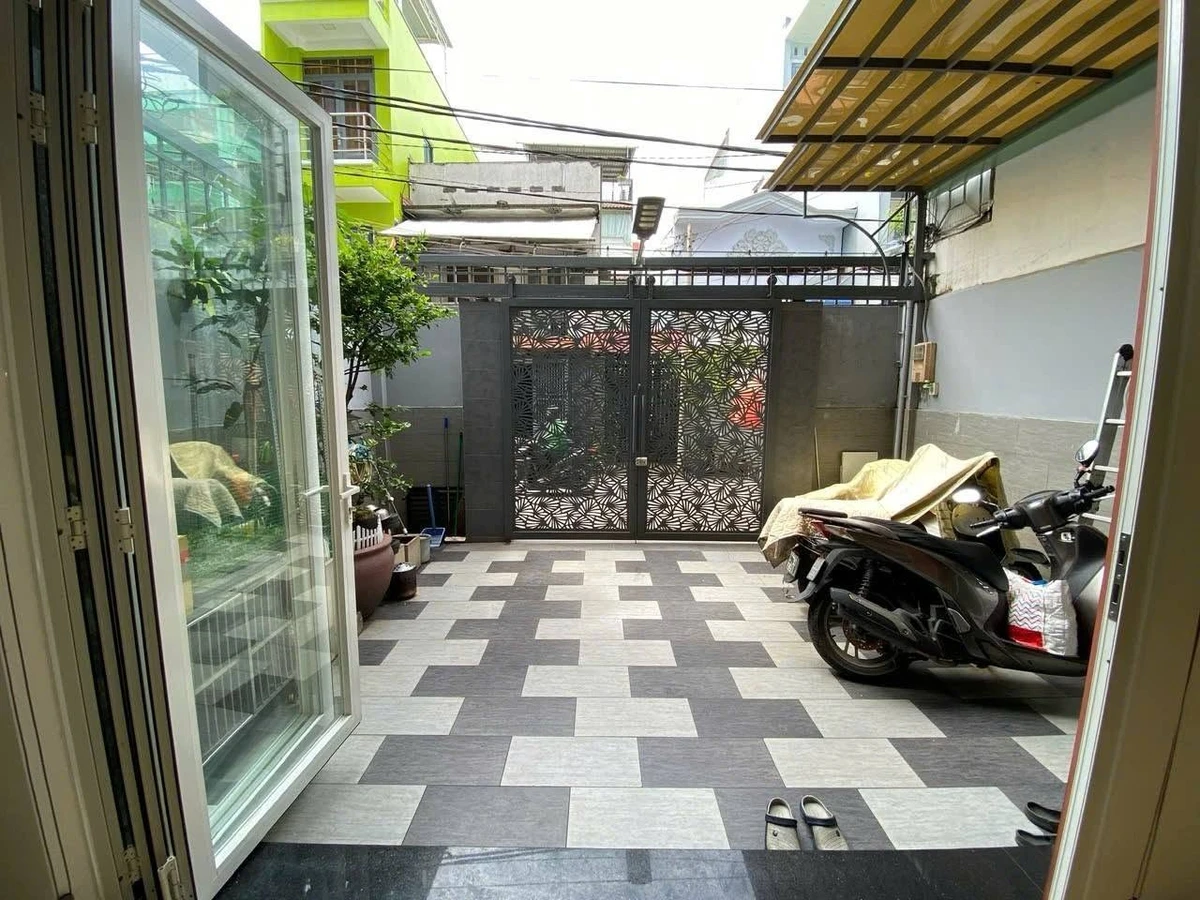 Bán nhà hẻm xe hơi 3 tầng 95,6m2 đường Vũ Tùng, Bình Thạnh giá 18,99 tỷ - Ảnh thu nhỏ 2