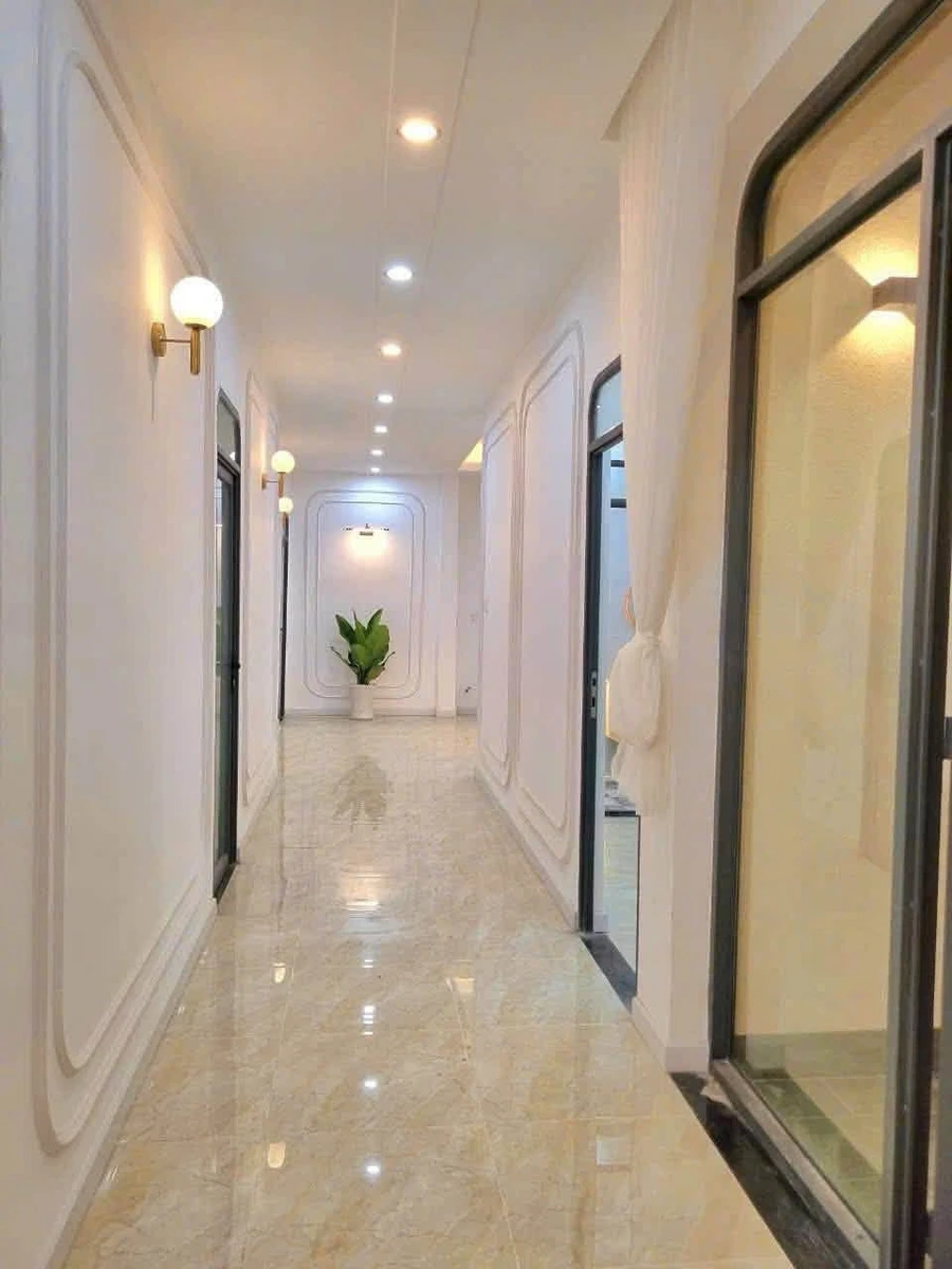 Bán nhà mặt tiền đường Vương Hồng Sễn, 195m2, 3PN, giá 3,49 tỷ, Rạch Giá, An Giang - Ảnh thu nhỏ 5