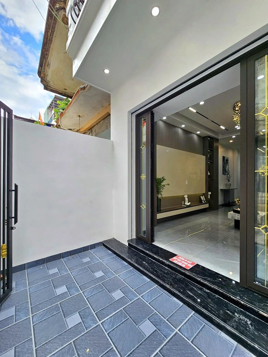 Nhà 4 tầng 50m² 4 phòng ngủ, chợ Hàng 3,95 tỷ - Ảnh thu nhỏ 2