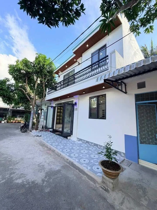 Bán nhà hẻm 90 Nguyễn Bĩnh Khiêm Rạch Giá 77.89m2, 2.35 tỷ