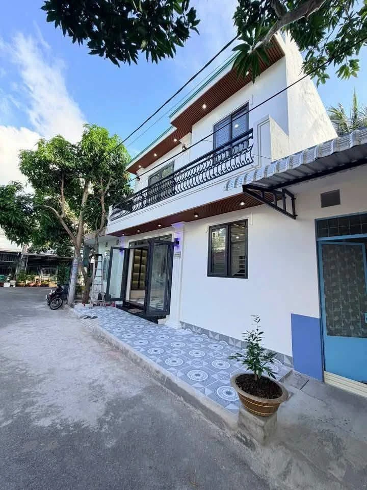 Bán nhà hẻm 90 Nguyễn Bĩnh Khiêm Rạch Giá 77.89m2, 2.35 tỷ - Ảnh 1