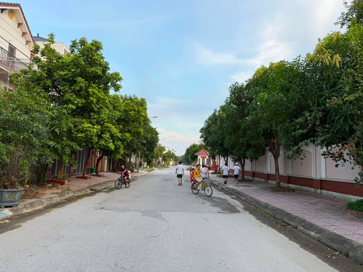 Bán đất dự án Phú Thọ cạnh sân bay Vinh 140m2, 5.5 tỷ - Ảnh 1
