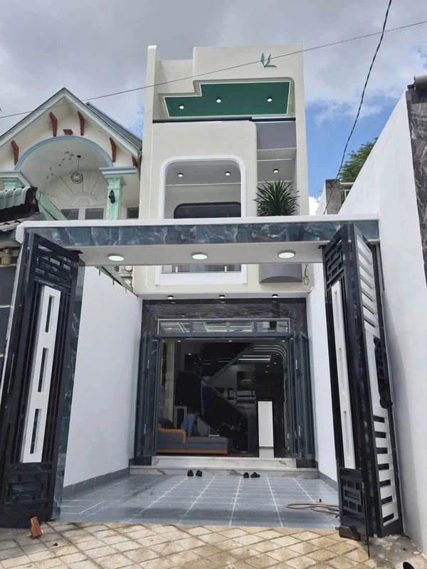 Bán nhà 3PN Tân Uyên Bình Dương 92m2 giá 3.65 tỷ