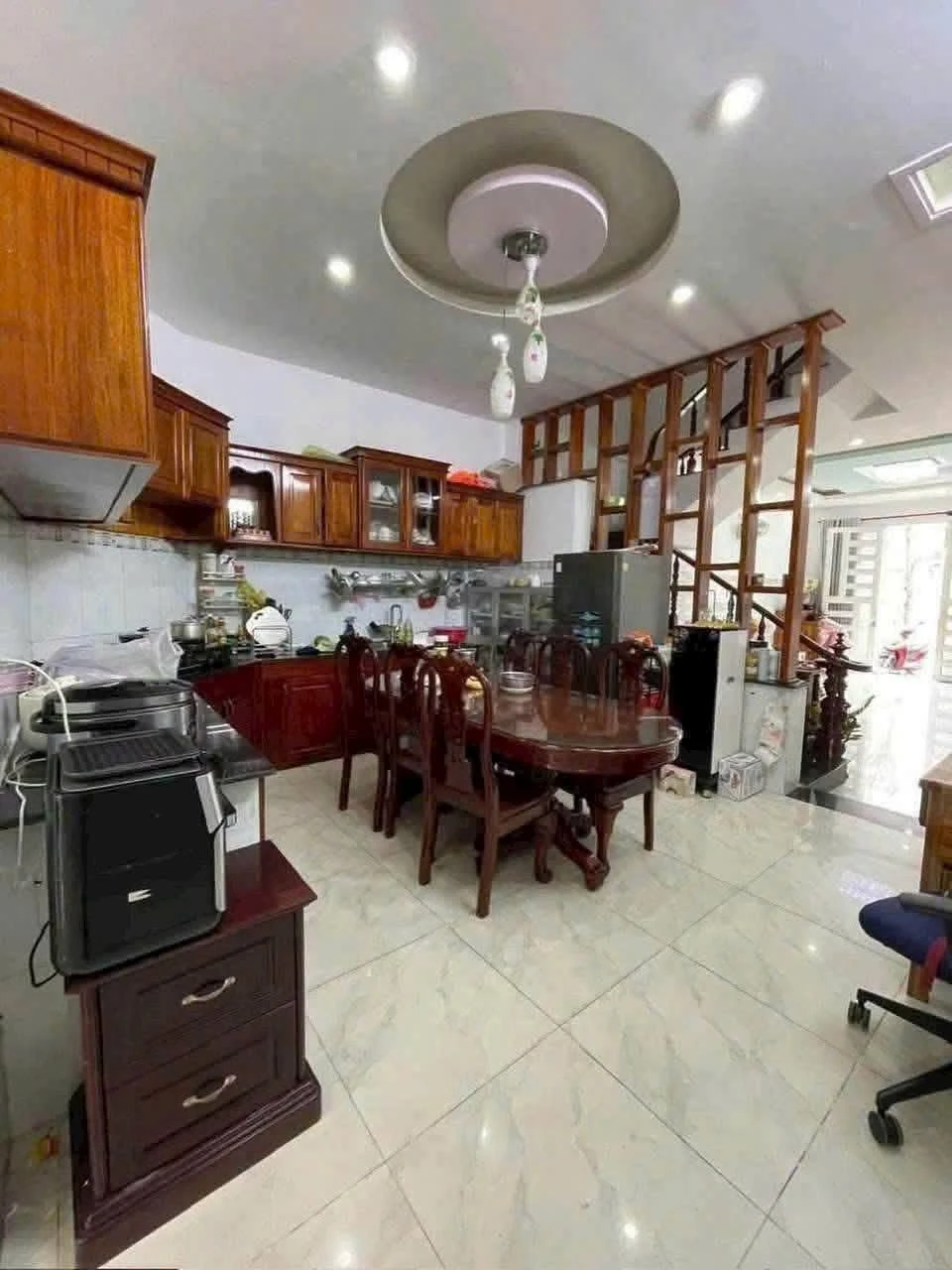 Bán nhà 1 trệt 2 lầu 90m2 (5x18) khu Triều Phát, P. Phước Nguyên, TP. Bà Rịa, giá 4,8 tỷ - Ảnh 1