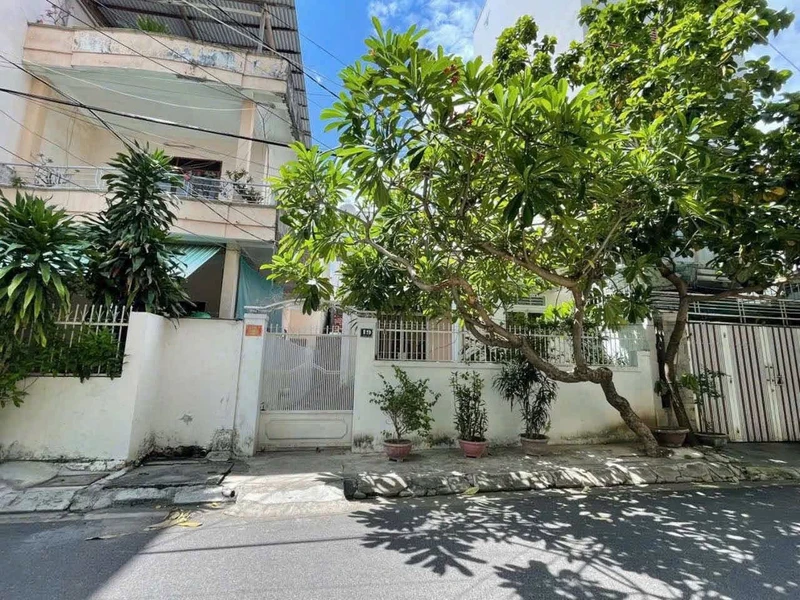 Bán đất mặt tiền Hoa Lư Nha Trang 181.8m² 25 tỷ