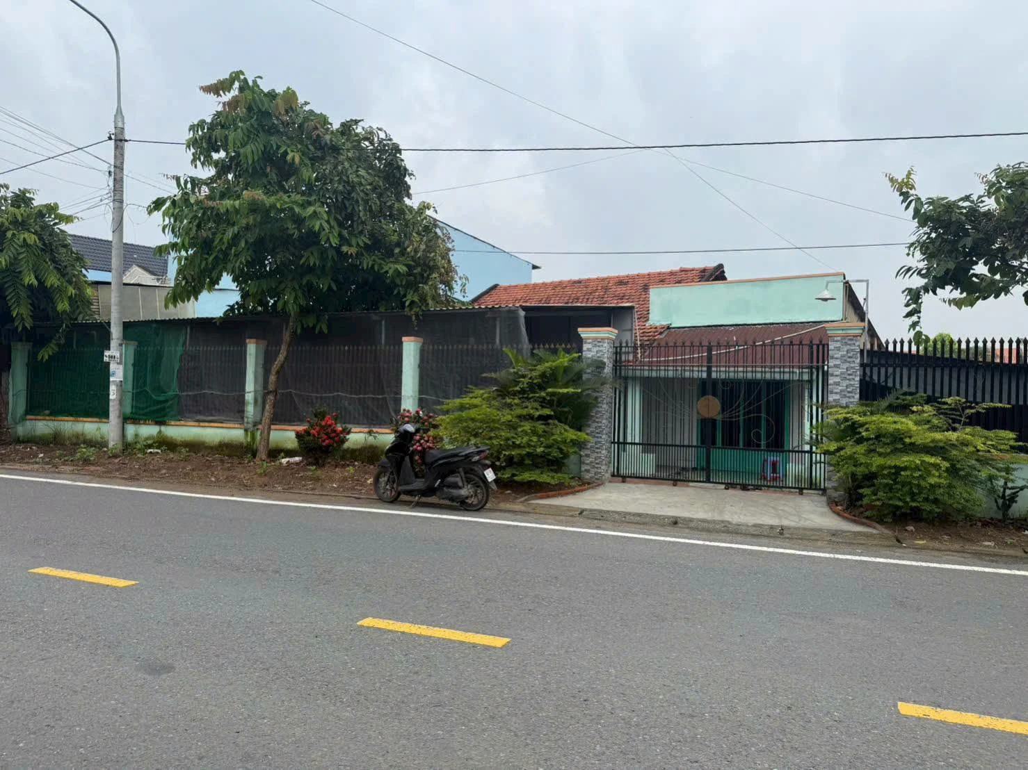 Bán nhà mặt tiền 438m² Tân Triều, giá 4 tỷ - Ảnh 1