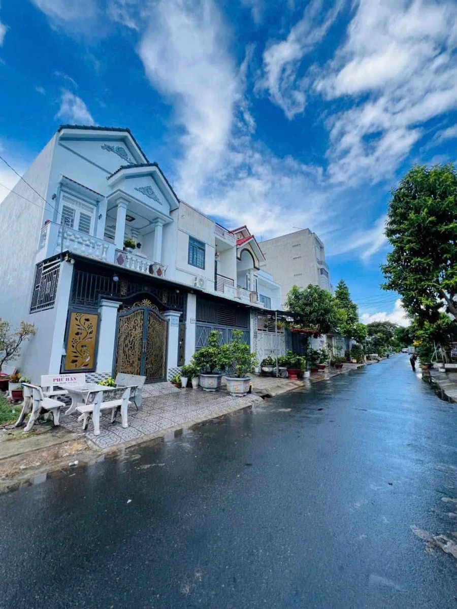 Bán nhà Rạch Giá, 91 m², 3 PN, 3 tỷ 050 triệu - Ảnh 1