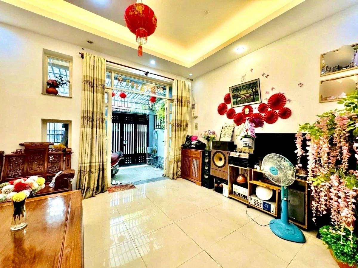 Bán nhà 6PN 80m² Phú Nhuận 11.2 tỷ - Ảnh 1