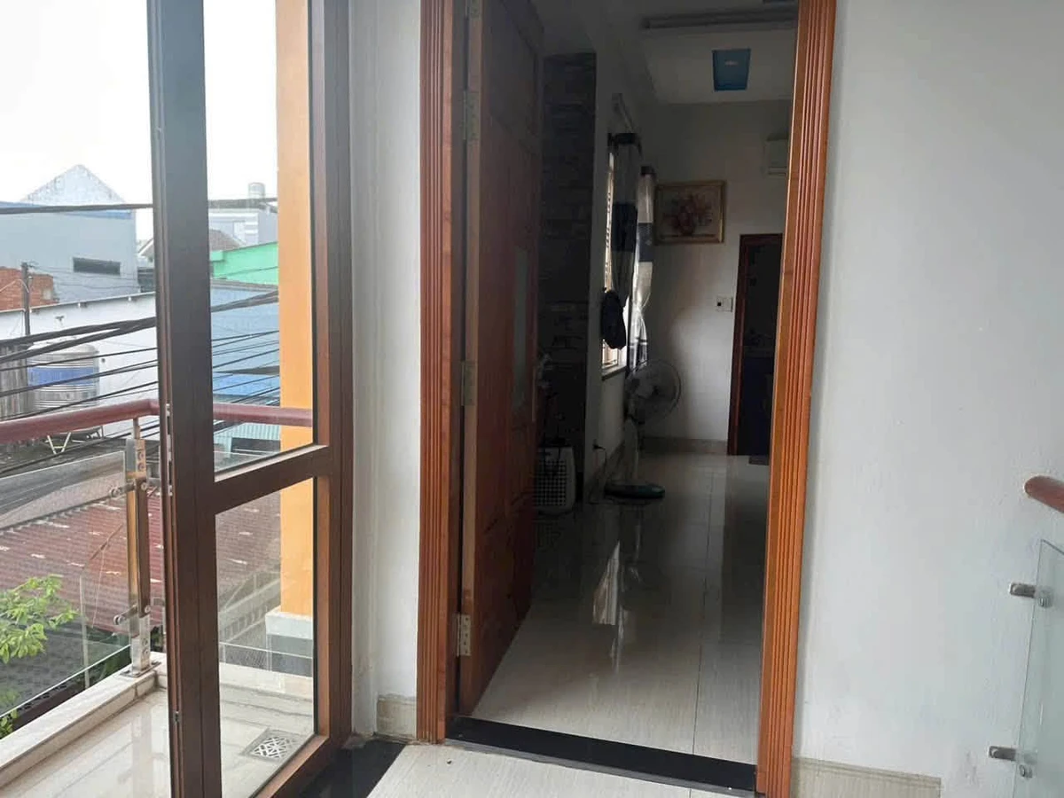 Nhà góc 2 mặt tiền Bửu Long 124m² giá 6,3 tỷ - Ảnh thu nhỏ 4