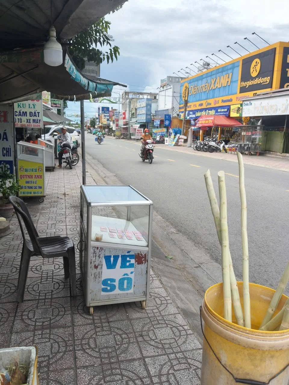 Bán lô đất 185m² hai mặt tiền Tân Thạnh, Long An, 6 tỷ 200 triệu - Ảnh 1