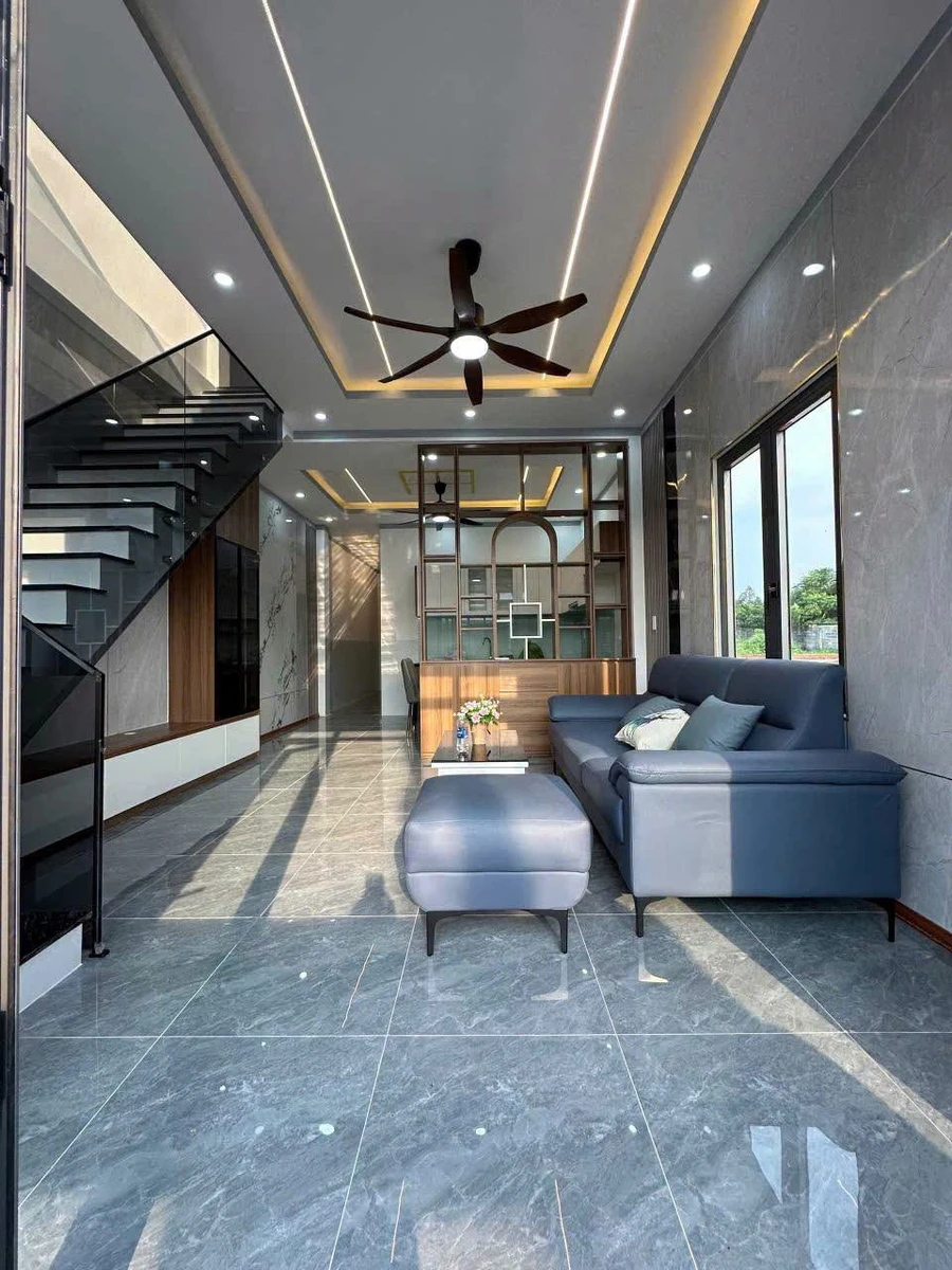 Bán nhà lầu 2 mặt tiền 75m2, 3PN gần trường mầm non Tinh Khôi, Trảng Dài - Ảnh thu nhỏ 3