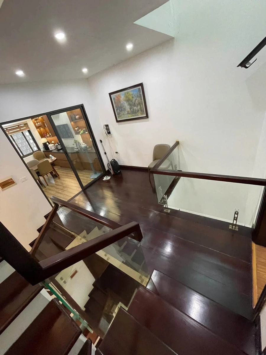 Bán nhà 3 tầng 85m² gần biển Cột 8, Hạ Long 12,5 tỷ - Ảnh thu nhỏ 5