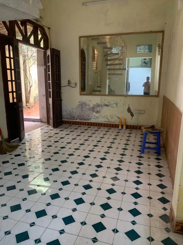 Bán nhà phố Hào Nam 60m2, 3 tầng, 9.8 tỷ
