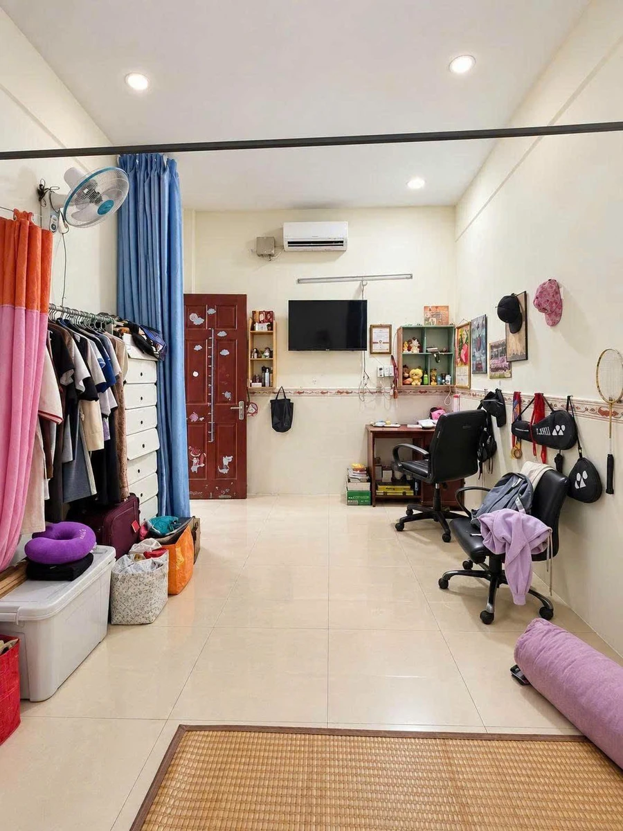 Bán nhà 2 tầng 65m2, 3PN 2WC, sổ hồng riêng, hẻm xe hơi Tân Thới Nhất, Quận 12 - Ảnh thu nhỏ 4