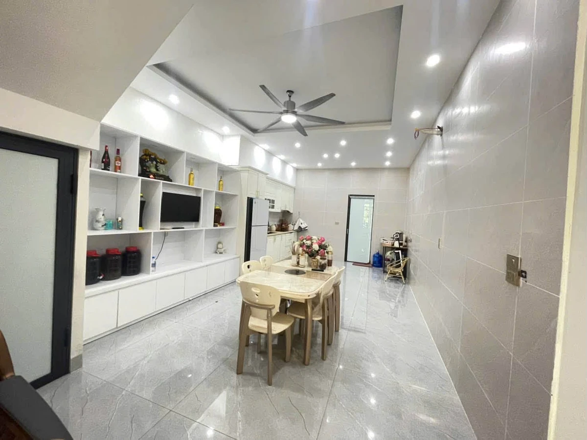 Bán nhà Hà Lầm 66,6m² giá 2,8 tỷ - Ảnh thu nhỏ 3