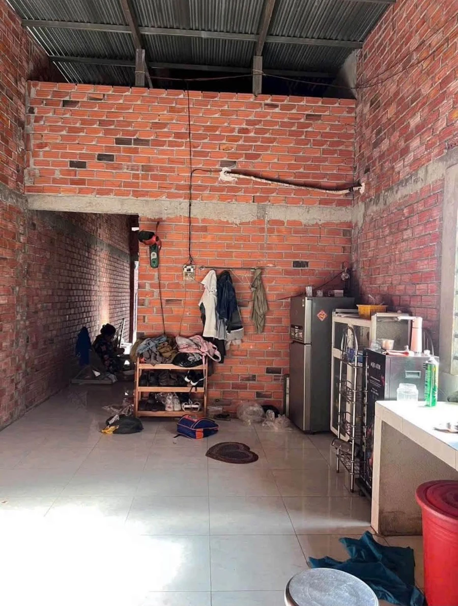 Bán nhà hậu dài 180m² Tây Ninh 720 triệu - Ảnh thu nhỏ 2