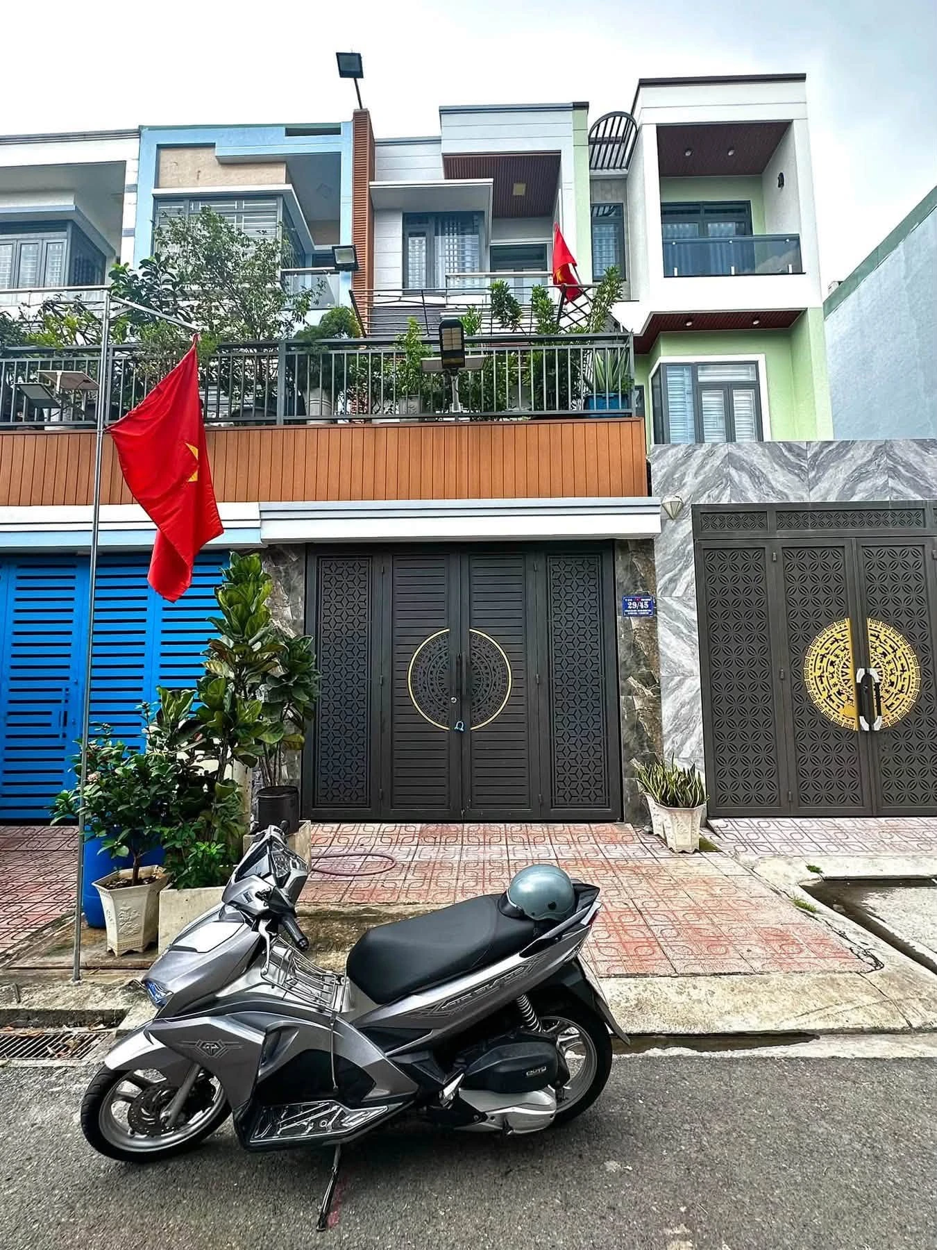 Nhà bán sổ hồng riêng 72m² 3PN 5ty850 Dĩ An Bình Dương - Ảnh 1