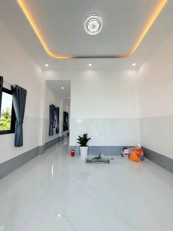 Bán nhà tân cổ điển 2PN, 4,7x20m, Cần Giờ, 1 tỷ 350 - Ảnh thu nhỏ 3