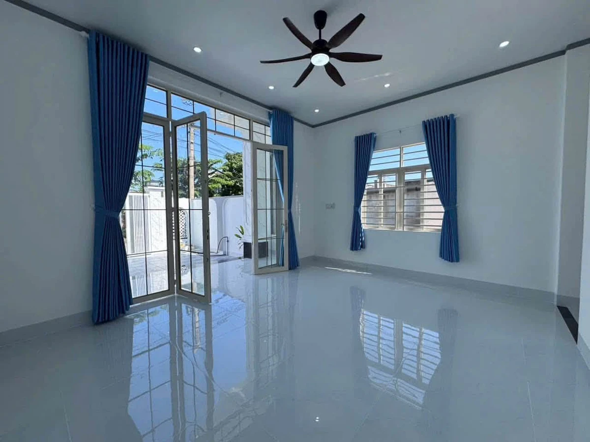 Nhà mái Thái 80m² giá 1 tỷ 550 tại Tây Ninh - Ảnh thu nhỏ 2