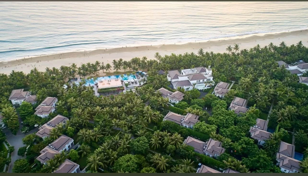 Bán biệt thự mặt biển Mỹ Khê 300m² 4 phòng ngủ giá 4 tỷ - Ảnh thu nhỏ 2