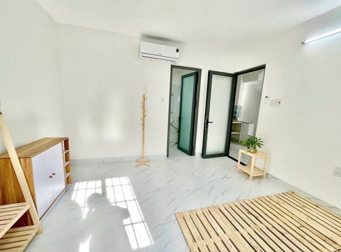 Bán nhà 3 tầng 88.8m2 Nguyễn Hữu Huân Nha Trang 7.9 tỷ - Ảnh thu nhỏ 2