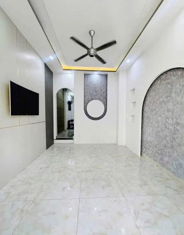 Bán nhà 3 tầng mặt tiền Lam Sơn Nha Trang, 64m², 9 tỷ - Ảnh thu nhỏ 2