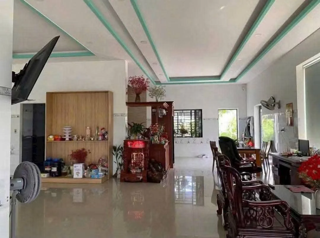 Bán nhà góc 2 mặt tiền 140m2 Long Tâm Bà Rịa 6.5 tỷ - Ảnh thu nhỏ 4
