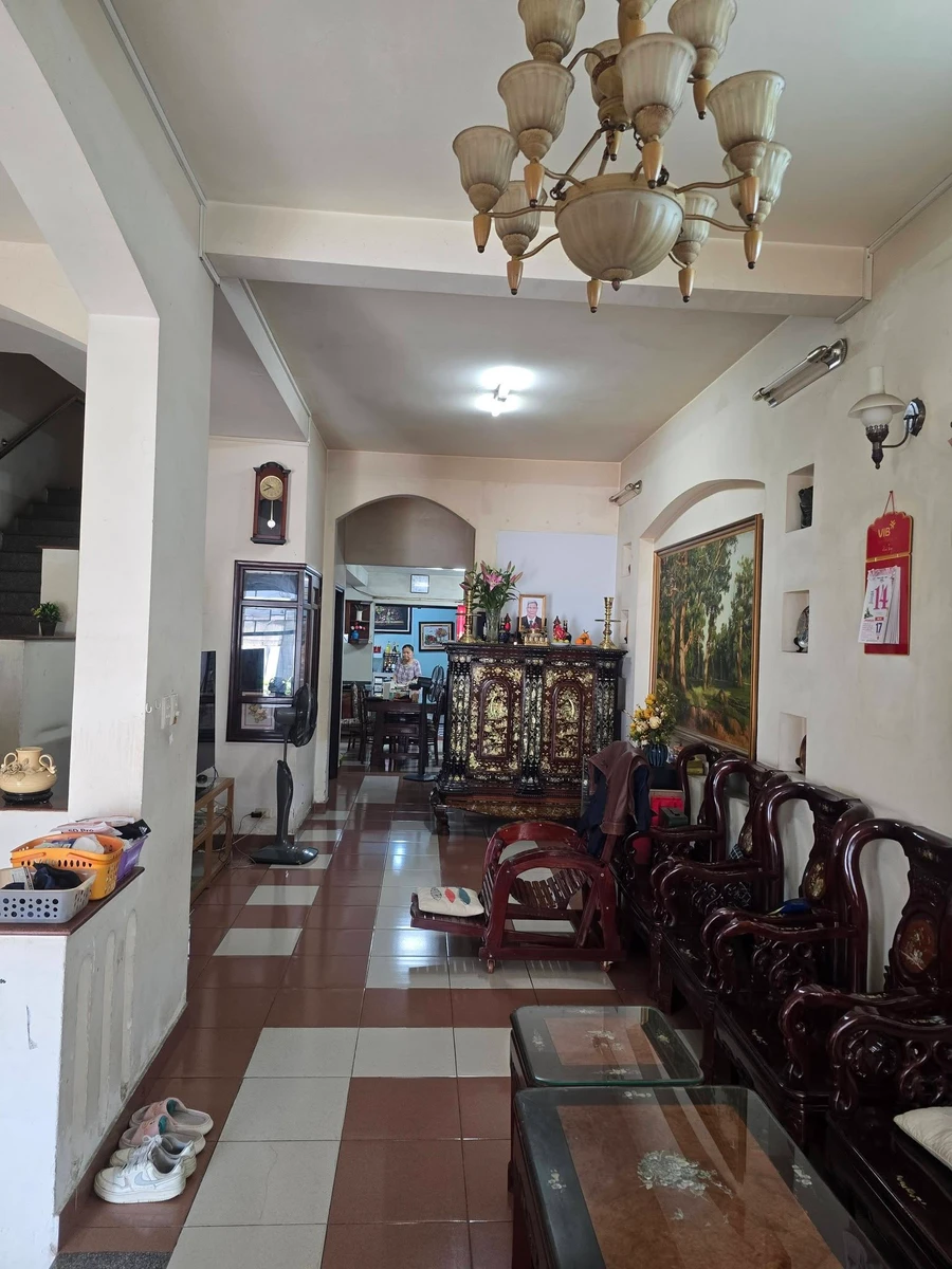Bán nhà 3 tầng 175m2 Cách Mạng Tháng Tám, Quận 10 - Ảnh thu nhỏ 5