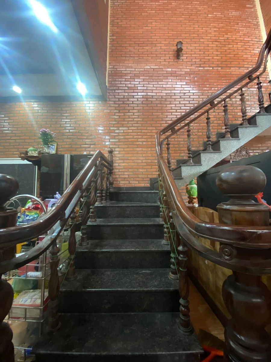 Bán nhà mặt tiền Đồng Khởi 248,8m² có kiốt cho thuê 10 tỷ - Ảnh thu nhỏ 3