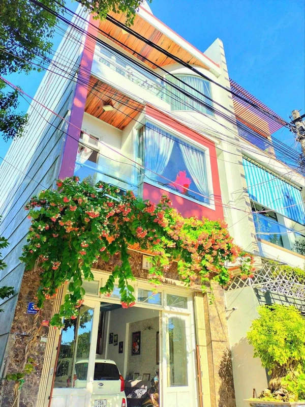 Bán nhà 3 tầng mặt tiền Trần Nam Trung, 294m², 4,5 tỷ